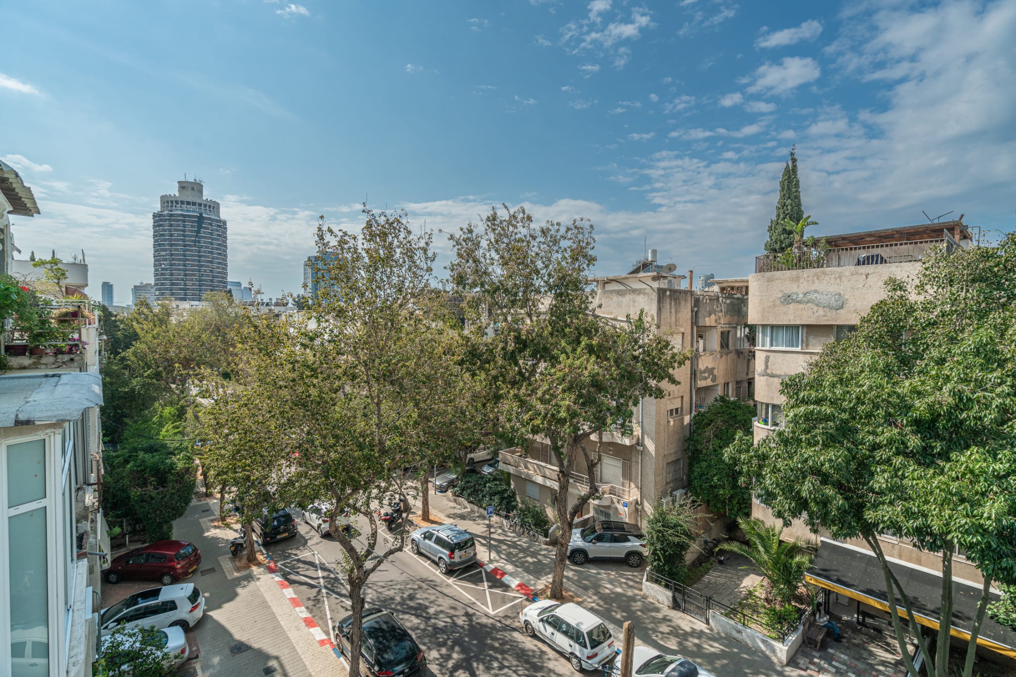 הנוף מהדירה