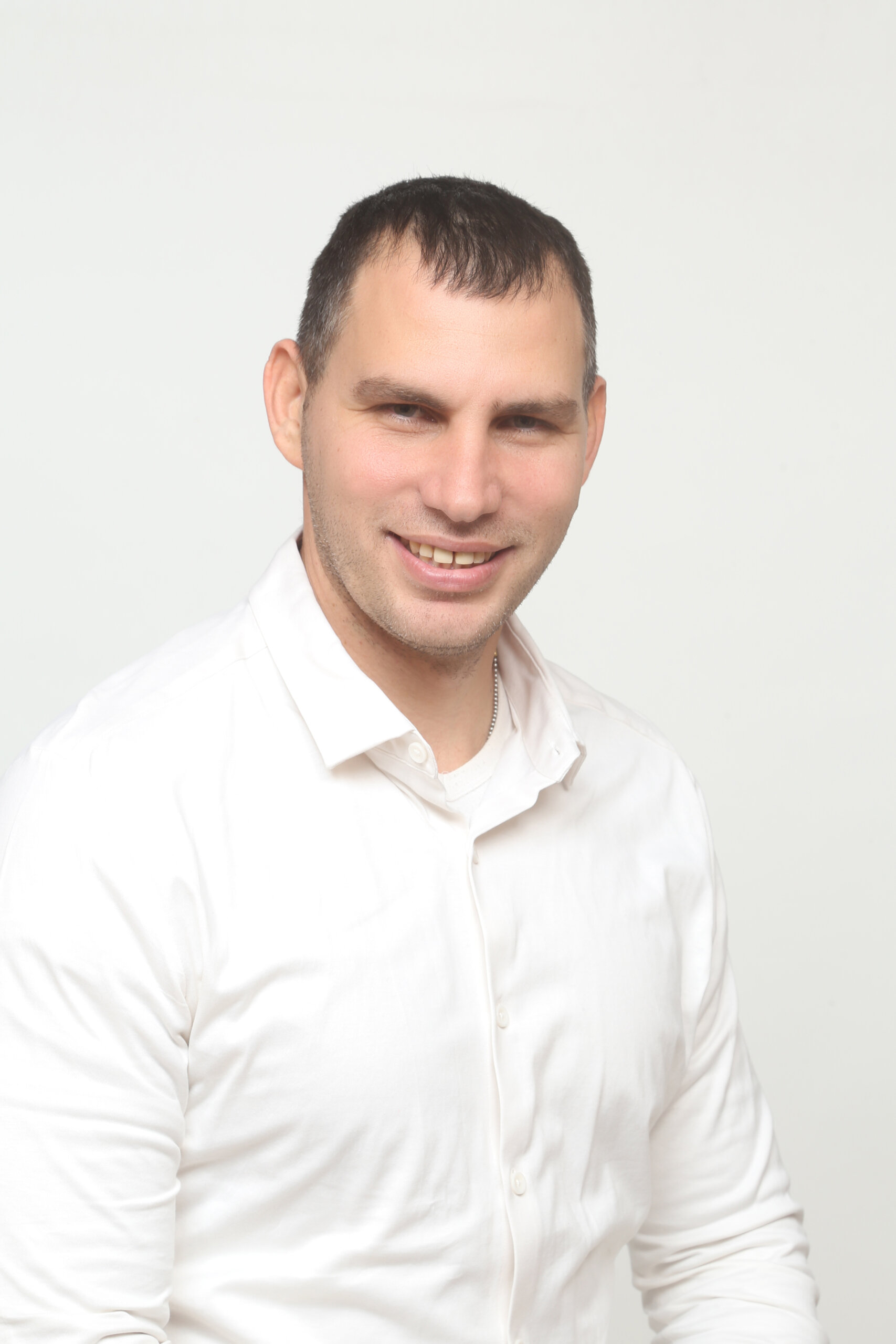 שחר רבינוביץ